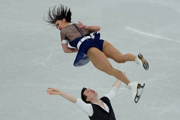 KOVALEV Camille KOVALEV Pavel competing for the Olympic Figure skating, Eiskunstlauf Pair Skating, Short Program for the Milano Cortina 2026 Winter Olympics, in Milan (Italy) February 15, 2026 (Photo Claudio Furlan LaPresse)  Copyright: xClaudioxFurlan LaPressex