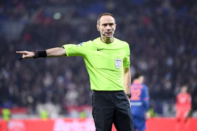 Olympique Lyonnais v OGC Nice - Ligue 1 McDonald s 2025 2026 Thomas LEONARD (ARBITRE) during the Ligue 1 McDonald s match between Lyon and Nice at Groupama Stadium on February 15, 2026 in Lyon, France. Lyon France  Copyright: xFEPx 776348288