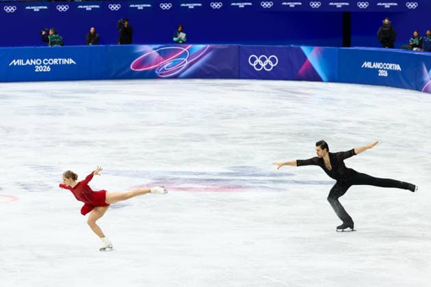 February 15, 2026, Milan, Lombardy, Italy: FABIENNE MINERVA HASE and NIKITA VOLODIN of Germany skate their short program in the Pairs of the Figure skating, Eiskunstlauf at the Milano Cortina 2026 Winter Olympic Games, Olympische Spiele, Olympia, OS Olympics 2026: Milano Cortina: Figure Skating Pairs  - ZUMAc179 20260215_oly_c179_102 Copyright: xMickaelxChavetx