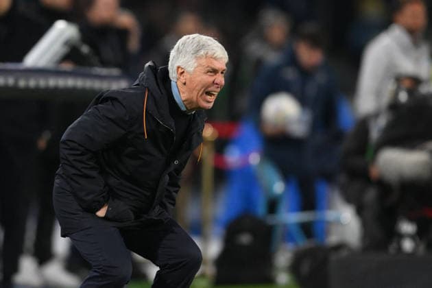 CALCIO - Serie A - SSC Napoli vs AS Roma Giam Piero Gasperini head coach of AS Roma during the match of 25th day of the Serie A Championship between S.S.C. Napoli and A.S.Roma at the Maradona Stadium on Feb 15, 2026 in Naples, Italy. during SSC Napoli vs AS Roma, Italian soccer Serie A match in Naples, Italy, February 15 2026 Naples Italy  Copyright: xIPAxSport ABACAx