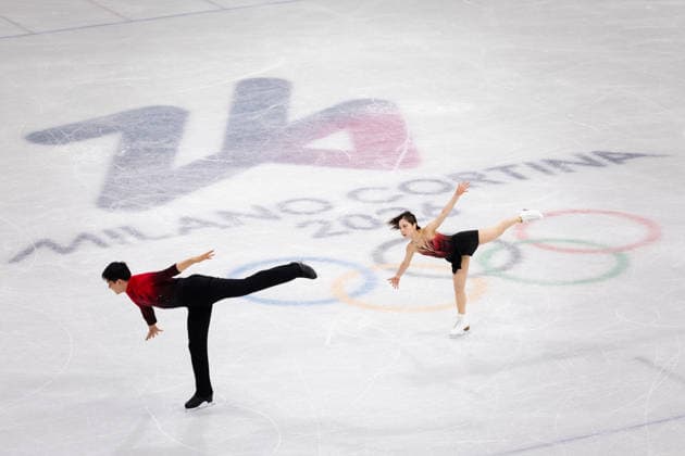 Winter Olympics - Camille Kovalev And Pavel Kovalev At Pair Figure skating, Eiskunstlauf Short Program AJ Riku Miura and partner Ryuichi Kihara of Team Japan compete in Pair Skating - Short Program on day nine of the Milano Cortina 2026 Winter Olympic Games, Olympische Spiele, Olympia, OS at Milano Ice Skating Arena on February 15, 2026 in Milan, Italy. Photo by Alexis Jumeau ABACAPRESS.COM Milan  Copyright: xJumeauxAlexis ABACAx