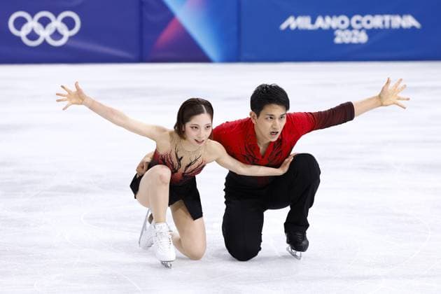 Milan Cortina Olympics: Figure skating, Eiskunstlauf Riku Miura (L) and Ryuichi Kihara of Japan strike a finishing pose in the pairs figure skating short program at the Milan Cortina Olympics at Milano Ice Skating Arena in Milan on Feb. 15, 2026.  A14AA0005291342P