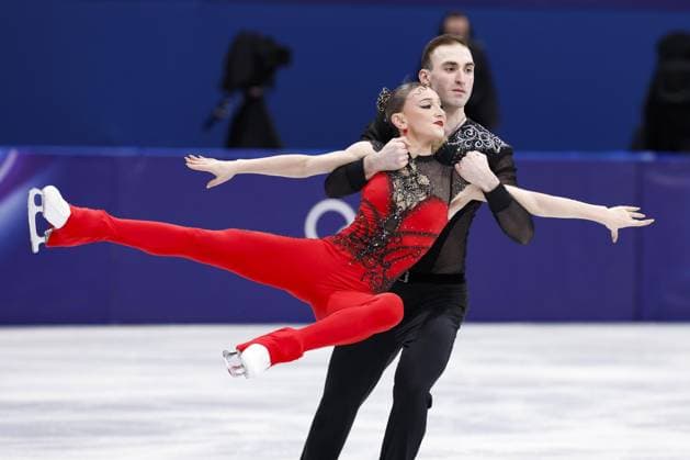 Milan Cortina Olympics: Figure skating, Eiskunstlauf Anastasiia Metelkina (front) and Luka Berulava of Georgia perform in the pairs figure skating short program at the Milan Cortina Olympics at Milano Ice Skating Arena in Milan on Feb. 15, 2026.  A14AA0005291451P