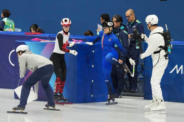 2026-02-16 - Milano Cortina 2026 Winter Olympics MILAN, ITALY - FEBRUARY 16: Arianna Fontana of Italy performing on the Short Track Speed skating, Eisschnelllauf of the Milano Cortina 2026 Winter Olympics at the Milano Ice Skating Arena on February 16, 2026 in Milan, Italy Milan Milano Ice Skating Arena Italy Content not available for redistribution in The Netherlands directly or indirectly through any third parties. Copyright: xAndrexWeeningx