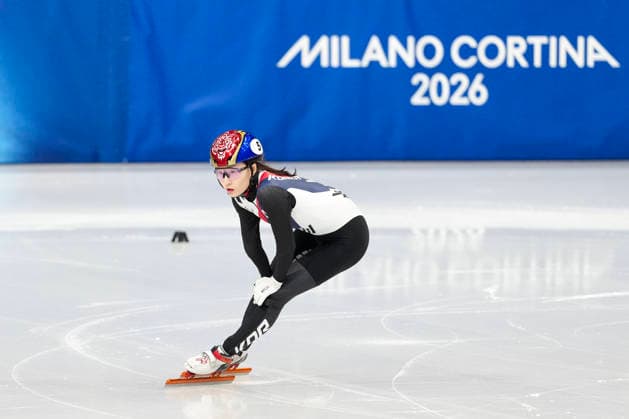 2026-02-16 - Milano Cortina 2026 Winter Olympics MILAN, ITALY - FEBRUARY 16: Minjeong Choi of Republic of Korea performing on the Short Track Speed skating, Eisschnelllauf of the Milano Cortina 2026 Winter Olympics at the Milano Ice Skating Arena on February 16, 2026 in Milan, Italy Milan Milano Ice Skating Arena Italy Content not available for redistribution in The Netherlands directly or indirectly through any third parties. Copyright: xAndrexWeeningx