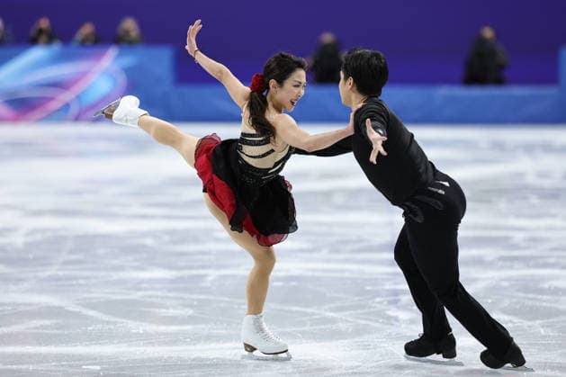 MILAN, ITALY - FEBRUARY 15: Sui Wenjing and Han Cong of Team China compete in Pair Skating - Short Program on day nine of the Milano Cortina 2026 Winter Olympics at Milano Ice Skating Arena on February 15, 2026 in Milan, Italy.  Copyright: xChinaxNewsxServicex 111621725988