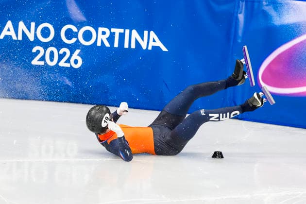2026-02-16 - Milano Cortina 2026 Winter Olympics MILAN, ITALY - FEBRUARY 16: Teun Boer of Netherlands performing on the Short Track Speed skating, Eisschnelllauf of the Milano Cortina 2026 Winter Olympics at the Milano Ice Skating Arena on February 16, 2026 in Milan, Italy Milan Milano Ice Skating Arena Italy Content not available for redistribution in The Netherlands directly or indirectly through any third parties. Copyright: xAndrexWeeningx