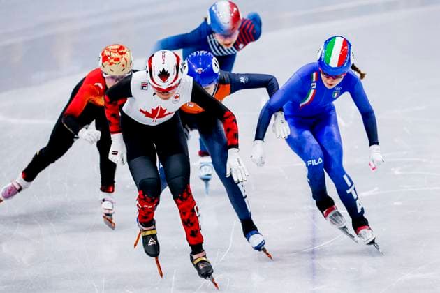 Courtney Sarault of Canada and Jingru Yang of China and Michelle Velzeboer of the Netherlands and Jingru Yang of China Women s 1000m Quarterfinals, Milano Cortina 2026 Winter Olympics: Day 10, Short Track Speed skating, Eisschnelllauf - Milano Cortina 2026 Winter Olympics: Day 10, Milano Speed Skating Stadium, February 16, 2026, Milan, Italy.
