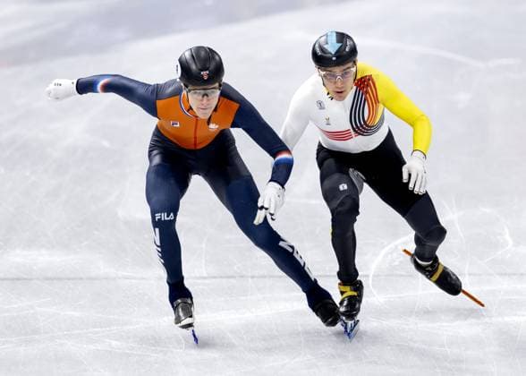 MILAN - Teun Boer during the 500-meter short track Speed skating, Eisschnelllauf qualifying event at the Milan Ice Skating Area at the Milan Winter Olympics. ROBIN VAN LONKHUIJSEN ANP xVIxANPxSportx xxANPxIVx 550872662 originalFilename: 550872662.jpg
