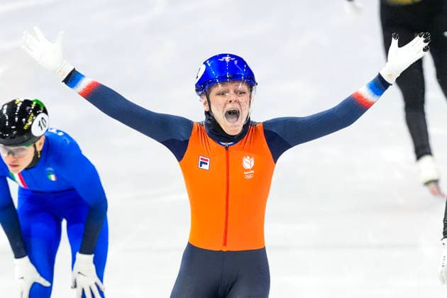 2026-02-16 - Milano Cortina 2026 Winter Olympics MILAN, ITALY - FEBRUARY 16: Xandra Velzeboer of Netherlands performing on the Short Track Speed skating, Eisschnelllauf of the Milano Cortina 2026 Winter Olympics at the Milano Ice Skating Arena on February 16, 2026 in Milan, Italy Milan Milano Ice Skating Arena Italy Content not available for redistribution in The Netherlands directly or indirectly through any third parties. Copyright: xAndrexWeeningx