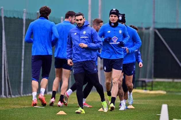 February 16, 2026, Zingonia, Lombardia: Atalanta s Davide Zappacosta attends a training session at Bortolotti Training Center in Zingonia, Italy, 16 February 2026. Atalanta BC will face Borussia Dortmund in their UEFA Champions League soccer match on 17 February. ANSA MICHELE MARAVIGLIA Soccer: Champions League MD-1 Atalanta BC  - ZUMAa110 20260216_zaf_a110_002 Copyright: xMichelexMaravigliax