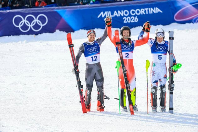 OLYMPICS - Winter Olympic Games, Olympische Spiele, Olympia, OS Milano Cortina 2026 BORMIO,ITALY,16.FEB.26 - OLYMPICS, ALPINE SKIING - Winter Olympic Games Milano Cortina 2026, slalom, men. Image shows the rejoicing of Fabio Gstrein (AUT), Loic Meillard (SUI) and Henrik Kristoffersen (NOR).  GEPAxpictures xWolfgangxGrebien