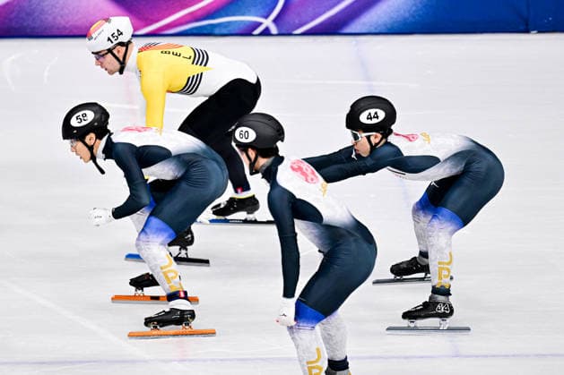 Team Japan (JPN), during Short Track Speed skating, Eisschnelllauf Men s 5000m Relay - Semifinals, Short Track Speed Skating, at the Olympic Winter games, Winterspiele,Spiele, Summer games Milano Cortina 2026, at Milano Ice Skating Arena, on February 16, 2026 in Milan, Italy. Noxthirdxpartyxsales  aflo_320094432