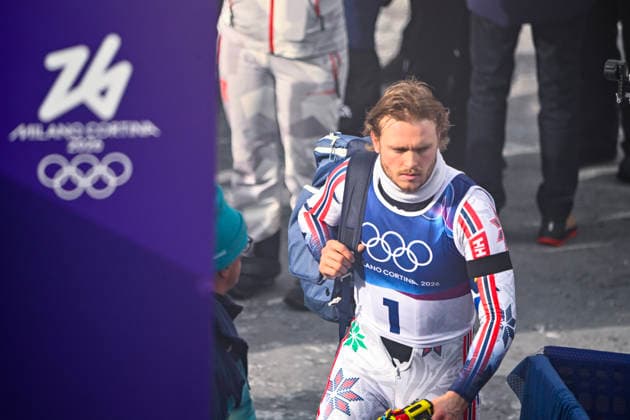 BORMIO, ITALY 20260216 Norway s Atle Lie McGrath, who led after the first run, leaves the arena after finishing the second run of the men s slalom at the Stelvio Ski Center in Bormio, Italy. *** The image is included in the SPORTS PACKAGE. For others PAYMENT IMAGE *** BORMIO ITALY x10080x *** BORMIO, ITALY 20260216 Norway s Atle Lie McGrath, who led after the first run, leaves the arena after finishing the second run of the men s slalom at the Stelvio Ski Center in Bormio, Italy The image is included in the SPORTS PACKAGE For others PAYMENT IMAGE BORMIO ITALY x10080x  Copyright: xFredrikxSandberg TTx 2026 OLYMPICS ALPINE SLALOM MEN