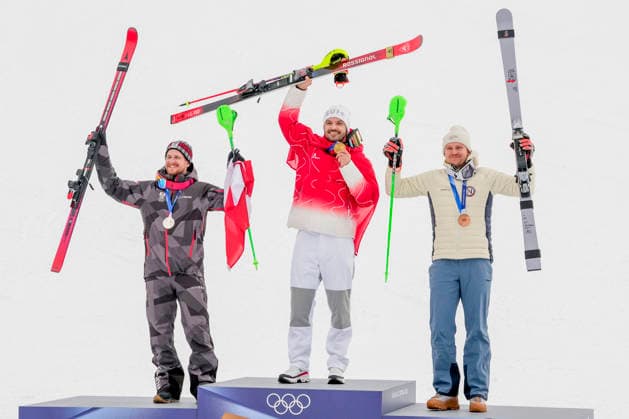 Winter Olympics in Milan Cortina 2026 Bormio, Italy 20260216. Fabio Gstrein from Austria, Loic Meillard from Switzerland and Henrik Kristoffersen from Norway on the podium after the second round of the men s slalom in Bormio during the Milan Cortina 2026 Winter Olympics. Photo: Cornelius Poppe NTB Bormio Italy EDITORIAL USE ONLY. RESTRICTED USE FOR BETTING COMPANIES Ref:_SPOECKSnwhzwFQ.jpg *** Winter Olympics in Milan Cortina 2026 Bormio, Italy 20260216 Fabio Gstrein from Austria, Loic Meillard from Switzerland and Henrik Kristoffersen from Norway on the podium after the second round of the men s slalom in Bormio during the Milan Cortina 2026 Winter Olympics Photo Cornelius Poppe NTB Bormio Italy EDITORIAL USE ONLY RESTRICTED USE FOR BETTING COMPANIES  Copyright: xCorneliusxPoppex xNTBx