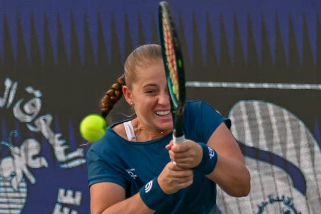 2026 Dubai Duty Free Tennis Championships DUBAI, UNITED ARAB EMIRATES – FEBRUARY 16: Russia’s Anna Kalinskaya competes with Latvia’s Jelena Ostapenko (seen) during the Dubai Duty Free Tennis Championships women’s singles match at Dubai Duty Free Tennis Stadium in Dubai, United Arab Emirates, on February 16, 2026. Waleed Zein Anadolu Dubai United Arab Emirates. Editorial use only. Please get in touch for any other usage.  Copyright: x2026xAnadoluxWaleedxZeinx