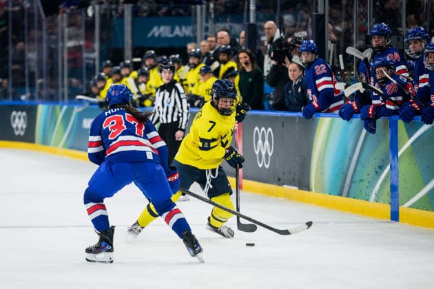 260216 Mira Jungaker of Sweden in the women s Ice hockey, Eishockey semifinal between USA and Sweden during day 10 of the 2026 Winter Olympics on February 16, 2026 in Milan. Photo: Emma Wallskog BILDBYRAN kod EW EW0638 ishockey ice hockey Olympic Games, Olympische Spiele, Olympia, OS olympics winter olympics os ol olympiska spel vinter-os olympiske leker milano cortina 2026 milan cortina 2026 milano cortina 2026 olympic games milano cortina 2026 winter olympic games milano cortina-os milano cortina-ol vinter-ol 10 bbeng semifinal sverige sweden dam usa *** 260216 Mira Jungaker of Sweden in the women s ice hockey semifinal between USA and Sweden during day 10 of the 2026 Winter Olympics on February 16, 2026 in Milan Photo Emma Wallskog BILDBYRAN kod EW EW0638 ishockey ice hockey olympic games olympics winter olympics os ol olympiska spel vinter os olympiske leker milano cortina 2026 milan cortina 2026 milano cortina 2026 olympic games milano cortina 2026 winter olympic games milano cortina os milano cortina ol vinter ol 10 bbeng semifinal sverige sweden dam usa  Copyright: EMMAxWALLSKOG BB260216EW021