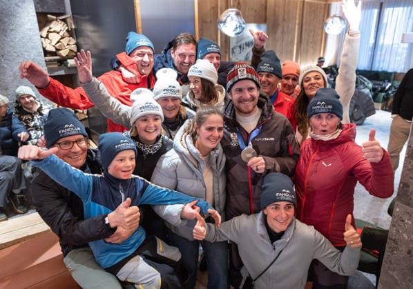 OLYMPICS - Winter Olympic Games, Olympische Spiele, Olympia, OS Milano Cortina 2026 BORMIO,ITALY,16.FEB.26 - OLYMPICS, ALPINE SKIING - Winter Olympic Games Milano Cortina 2026, slalom, men, reception for medalists. Image shows Fabio Gstrein (AUT) with his family and friends.  GEPAxpictures xHaraldxSteiner