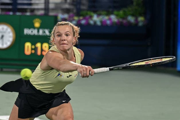 2026 Dubai Duty Free Tennis Championship DUBAI, UNITED ARAB EMIRATES - FEBRUARY 16: Paula Badosa of Spain competes against Katerina Siniakova in the women s singles match of the Dubai Duty Free Tennis Championship at the Dubai Duty Tennis Stadium in Dubai, United Arab Emirates, on February 16, 2026. Waleed Zein Anadolu Dubai United Arab Emirates. Editorial use only. Please get in touch for any other usage.  Copyright: x2026xAnadoluxWaleedxZeinx
