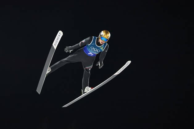 Predazzo, Italien 16. Februar 2026: Skispringen Super Team Männer - Olympia 2026 Im Bild: Alex INSAM (ITA) Ski jumping, Skispringen, Ski, nordisch Stadium *** Predazzo, Italy February 16, 2026 Ski Jumping Super Team Men Olympic Games 2026 In the picture Alex INSAM ITA Ski Jumping Stadium Copyright: xFotostandx xHettichx
