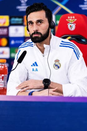 February 16, 2026, Lisbon, Lisbon, Portugal: Alvaro Arbeloa Head Coach of Real Madrid CF speaks to the media in press conference, PK, Pressekonferenz prior to the UEFA Champions League 2025 2026 game between SL Benfica and Real Madrid C.F. at Estadio da Luz on February 16, 2026 in Lisbon, Portugal. Soccer 2026: SL Benfica X Real Madrid CF  - ZUMAg283 20260216_zsp_g283_147 Copyright: xJoaoxGregoriox