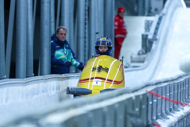 Olympische Winterspiele Milano Cortina 2026 Bob Monobob Frauen am 16.02.2026 im Cortina Sliding Centre in Cortina d™Ampezzo Laura Nolte ( Deutschland ) *** Olympic Winter Games Milano Cortina 2026 Bobsleigh Monobob Women on 16 02 2026 at the Cortina Sliding Center in Cortina d™Ampezzo Laura Nolte Germany xMSx