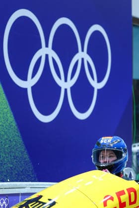 Olympische Winterspiele Milano Cortina 2026 Bob Monobob Frauen am 16.02.2026 im Cortina Sliding Centre in Cortina d™Ampezzo Laura Nolte ( Deutschland ) *** Olympic Winter Games Milano Cortina 2026 Bobsleigh Monobob Women on 16 02 2026 at the Cortina Sliding Center in Cortina d™Ampezzo Laura Nolte Germany xMSx