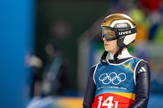 OLYMPICS - Winter Olympic Games, Olympische Spiele, Olympia, OS Milano Cortina 2026 PREDAZZO,ITALY,16.FEB.26 - OLYMPICS, Ski jumping, Skispringen, Ski, nordisch - Winter Olympic Games Milano Cortina 2026, large hill, Super Team, men. Image shows Andreas Wellinger (GER).  GEPAxpictures xOliverxLerch