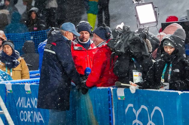Winter Olympics in Milan Cortina 2026 Val di Fiemme, Italy 20260216. Sports Director Jan-Erik Aalbu speaks to NRK after the Men s Super Team Jump Large Hill in Predazzo Ski jumping, Skispringen, Ski, nordisch Stadium during the Winter Olympics in Milan Cortina 2026. Photo: Lise Aserud NTB Val di Fiemme Italy EDITORIAL USE ONLY. RESTRICTED USE FOR BETTING COMPANIES Ref:_SPOcCeWQHlm_Hc.jpg *** Winter Olympics in Milan Cortina 2026 Val di Fiemme, Italy 20260216 Sports Director Jan Erik Aalbu speaks to NRK after the Men s Super Team Jump Large Hill in Predazzo Ski Jumping Stadium during the Winter Olympics in Milan Cortina 2026 Photo Lise Aserud NTB Val di Fiemme Italy EDITORIAL USE ONLY RESTRICTED USE FOR BETTING COMPANIES  Copyright: xLisexAserudxx xNTBx