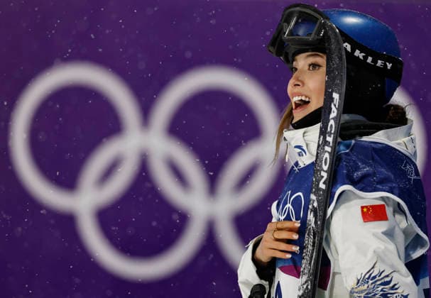 (260216) -- LIVIGNO, Feb. 16, 2026 -- Gu Ailing of China waits for her score during the freestyle skiing women s freeski big air final at the Milan-Cortina 2026 Olympic Winter games, Winterspiele,Spiele, Summer games in Livigno, Italy, Feb. 16, 2026. ) (MICO2026)ITALY-LIVIGNO-OLYMPIC WINTER GAMES-FREESTYLE SKIING-WOMEN S BIG AIR-FINAL WangxPeng 