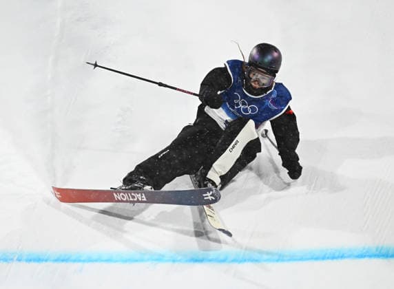 (260216) -- LIVIGNO, Feb. 16, 2026 -- Liu Mengting of China competes during the freestyle skiing women s freeski big air final at the Milan-Cortina 2026 Olympic Winter games, Winterspiele,Spiele, Summer games in Livigno, Italy, Feb. 16, 2026. ) (MICO2026)ITALY-LIVIGNO-OLYMPIC WINTER GAMES-FREESTYLE SKIING-WOMEN S BIG AIR-FINAL ZhangxHongxiang 