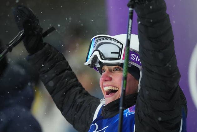February 16, 2026, Livigno, Italy: Canada s Naomi Urness reacts to her score after her first run during the women s freeski big air final at the Milano Cortina 2026 Winter Olympic Games, Olympische Spiele, Olympia, OS in Livigno, Italy on Monday, Feb. 16, 2026. Canada News - February 16, 2026  - ZUMAc35_ 20260216_zaf_c35_142 Copyright: xSeanxKilpatrickx