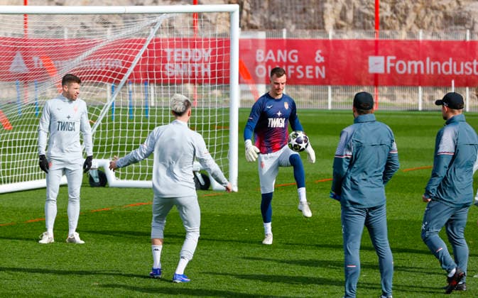 La Turbie, France - February 16, 2026: UEFA Champions League 2025 26 - AS Monaco - Paris Saint Germain PSG Training Session with swiss german Goal Keeper Philipp Köhn Koehn UEFA Champions League 2025 26: AS Monaco vs. PSG Paris