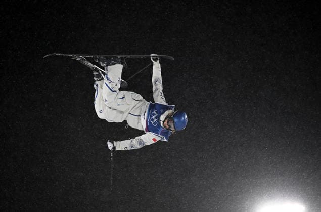 (260216) -- LIVIGNO, Feb. 16, 2026 -- Gu Ailing of China competes during the freestyle skiing women s freeski big air final at the Milan-Cortina 2026 Olympic Winter games, Winterspiele,Spiele, Summer games in Livigno, Italy, Feb. 16, 2026. ) (MICO2026)ITALY-LIVIGNO-OLYMPIC WINTER GAMES-FREESTYLE SKIING-WOMEN S BIG AIR-FINAL XiaxYifang 