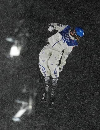 (260216) -- LIVIGNO, Feb. 16, 2026 -- Gu Ailing of China competes during the freestyle skiing women s freeski big air final at the Milan-Cortina 2026 Olympic Winter games, Winterspiele,Spiele, Summer games in Livigno, Italy, Feb. 16, 2026. ) (MICO2026)ITALY-LIVIGNO-OLYMPIC WINTER GAMES-FREESTYLE SKIING-WOMEN S BIG AIR-FINAL HuxChao 