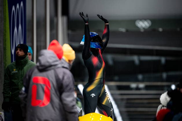 BUCKWITZ Lisa (Deutschland) im Ziel, ITA, Olympische Spiele Milano Cortina 2026, Olympia, Monobob Frauen, 16.02.2026 ITA, Olympische Spiele Milano Cortina 2026, Olympia, Monobob Frauen, 16.02.2026 Cortina d Ampezzo *** BUCKWITZ Lisa Germany at the finish, ITA, Olympic Games Milano Cortina 2026, Olympia, Monobob Women, 16 02 2026 ITA, Olympic Games Milano Cortina 2026, Olympia, Monobob Women, 16 02 2026 Cortina d Ampezzo Copyright: xEibner-Pressefoto Memmlerx EP_MMR