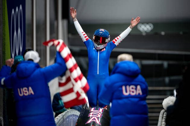 ARMBRUSTER HUMPHRIES Kaillie (USA) jubelt im Ziel ueber die sichere Medaille, ITA, Olympische Spiele Milano Cortina 2026, Olympia, Monobob Frauen, 16.02.2026 ITA, Olympische Spiele Milano Cortina 2026, Olympia, Monobob Frauen, 16.02.2026 Cortina d Ampezzo *** ARMBRUSTER HUMPHRIES Kaillie USA cheers at the finish line to secure a medal, ITA, Olympic Games Milano Cortina 2026, Olympia, Monobob Women, 16 02 2026 ITA, Olympic Games Milano Cortina 2026, Olympia, Monobob Women, 16 02 2026 Cortina d Ampezzo Copyright: xEibner-Pressefoto Memmlerx EP_MMR