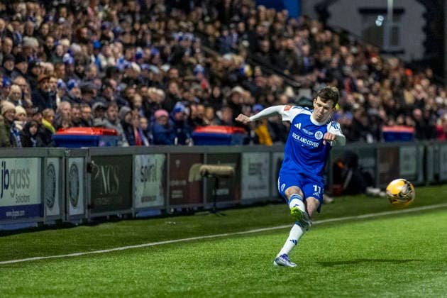 16th February 2026; Leasing Com Stadium, Macclesfield, Cheshire, England; FA Cup Football, Macclesfield versus Brentford; Luke Duffy of Macclesfield crosses the ball  TimxWilliams Content restricted for UK based newspaper