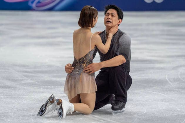 February 16, 2026, Milan, Lombardy, Italy: Riku Miura (12-1) and Ryuichi Kihara (12-2) of Japan perform during the Figure skating, Eiskunstlauf Pair Skating Free Skating Finals at the Milano Ice Skating Arena during the 2026 Milano Cortina Winter Olympics in Milan, Italy. Miura and Kihara go on to win the gold medal. Milan Italy - ZUMAa161 20260216_oly_a161_249 Copyright: xWalterxG.xArcex