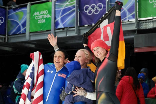 GIOCHI OLIMPICI - Olimpiadi Invernali Milano-Cortina 2026 - Bobsleigh Women s (L to R) Eloana Taylor Meyers from United States, gold medal, Kaillie Armbruster Humphries from United State, bronze medal and Laura Nolte from Germany, silver medal during the Olympic Winter games, Winterspiele,Spiele, Summer games Milano-Cortina 2026, Bobsleigh Women s Monobob, Gold Medal race on February 16, 2026 at Cortina Sliding Center in Cortina d Ampezzo, Italy. Cortina D Ampezzo Italy  Copyright: xIPAxSport ABACAx