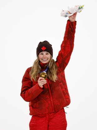 260216 -- LIVIGNO, Feb. 16, 2026 -- Gold medalist Megan Oldham of Canada poses for photos during the awarding ceremony of the freestyle skiing women s freeski big air event at the Milan-Cortina 2026 Olympic Winter games, Winterspiele,Spiele, Summer games in Livigno, Italy, Feb. 16, 2026. MICO2026ITALY-LIVIGNO-OLYMPIC WINTER GAMES-FREESTYLE SKIING-WOMEN S BIG AIR-FINAL ZhangxHongxiang  (MICO2026)ITALY-LIVIGNO-OLYMPIC WINTER GAMES-FREESTYLE SKIING-WOMEN S BIG AIR-FINAL IMAGO ZhangxHongxiang  imago images 0847783253