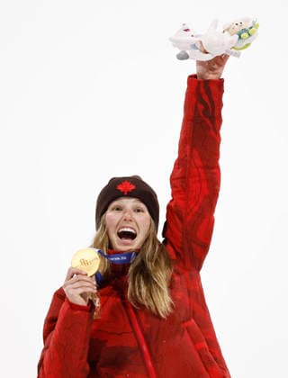 260216 -- LIVIGNO, Feb. 16, 2026 -- Gold medalist Megan Oldham of Canada poses for photos during the awarding ceremony of the freestyle skiing women s freeski big air event at the Milan-Cortina 2026 Olympic Winter games, Winterspiele,Spiele, Summer games in Livigno, Italy, Feb. 16, 2026. MICO2026ITALY-LIVIGNO-OLYMPIC WINTER GAMES-FREESTYLE SKIING-WOMEN S BIG AIR-FINAL ZhangxHongxiang  (MICO2026)ITALY-LIVIGNO-OLYMPIC WINTER GAMES-FREESTYLE SKIING-WOMEN S BIG AIR-FINAL IMAGO ZhangxHongxiang  imago images 0847783258