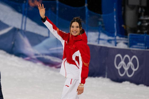 Winter Olympics - Women s freestyle Skiing Big Air - Livigno Ailing Eileen Gu of China during the Women s Freestyle Skiing Big Air Final on day ten of the Milano Cortina 2026 Winter Olympic Games, Olympische Spiele, Olympia, OS at Snow Park of Livigno on February 15, 2026 in Bormio, Italy. Photo by Laurent Zabulon ABACAPRESS.COM Livigno Italy  Copyright: xZabulonxLaurent ABACAx