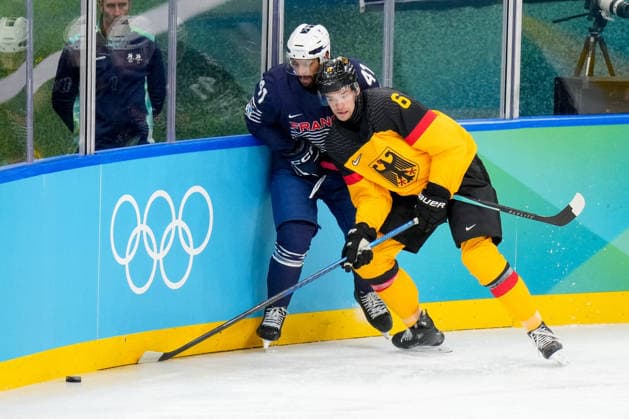 Kai Wissmann (Germany) und Pierre-Edouard Bellemare (France) battle for the puck during the Ice hockey, Eishockey Men - Qualification Play-off match between Germany v France on day eleven of the Milano Cortina 2026 Winter Olympic Games, Olympische Spiele, Olympia, OS at Milano Santagiulia IHO Ice Hockey Arena on February 17, 2026 in Milan, Italy. (Photo by Alex Gottschalk DeFodi Images) - *** Kai Wissmann Germany and Pierre Edouard Bellemare France battle for the puck during the Ice Hockey Men Qualification Play off match between Germany v France on day eleven of the Milano Cortina 2026 Winter Olympic games at Milano Santagiulia IHO Ice Hockey Arena on February 17, 2026 in Milan, Italy Photo by Alex Gottschalk DeFodi Images