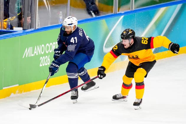 Pierre-Edouard Bellemare (France) und Parker Tuomie (Germany) battle for the puck during the Ice hockey, Eishockey Men - Qualification Play-off match between Germany v France on day eleven of the Milano Cortina 2026 Winter Olympic Games, Olympische Spiele, Olympia, OS at Milano Santagiulia IHO Ice Hockey Arena on February 17, 2026 in Milan, Italy. (Photo by Alex Gottschalk DeFodi Images) - *** Pierre Edouard Bellemare France and Parker Tuomie Germany battle for the puck during the Ice Hockey Men Qualification Play off match between Germany v France on day eleven of the Milano Cortina 2026 Winter Olympic games at Milano Santagiulia IHO Ice Hockey Arena on February 17, 2026 in Milan, Italy Photo by Alex Gottschalk DeFodi Images