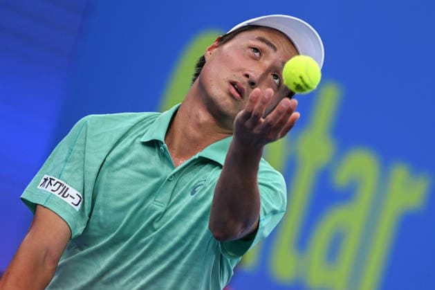 Qatar TotalEnergies Open 2026 - Day Two DOHA, QATAR FEBRUARY 17: Shintaro Mochizuki of Japan competes against Karen Khachanov during a Round One singles match at the Qatar ExxonMobil Open at the Khalifa International Tennis and Squash Complex on February 17, 2026 in Doha, Qatar. Doha Qatar  Copyright: xArturxWidakx originalFilename:widak-qatarexx260217_npiEv.jpg