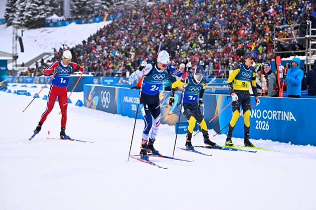 ANTERSELVA, ITALY 20260217 Sweden s Martin Ponsiluoma passes to Sebastian Samuelsson, ahead of France s Eric Perrot in the men s biathlon relay, 4x7.5km, in Anterselva during the Winter Olympics in Milano Cortina, Italy. *** The image is included in the SPORTS PACKAGE. For others PAYMENT IMAGE *** ANTERSELVA ITALY x10050x *** ANTERSELVA, ITALY 20260217 Sweden s Martin Ponsiluoma passes to Sebastian Samuelsson, ahead of France s Eric Perrot in the men s biathlon relay, 4x7 5km, in Anterselva during the Winter Olympics in Milano Cortina, Italy The image is included in the SPORTS PACKAGE For others PAYMENT IMAGE ANTERSELVA ITALY x10050x  Copyright: xPontusxLundahl TTx 2026 OLYMPICS MEN S BI-SHOOTING RELAY