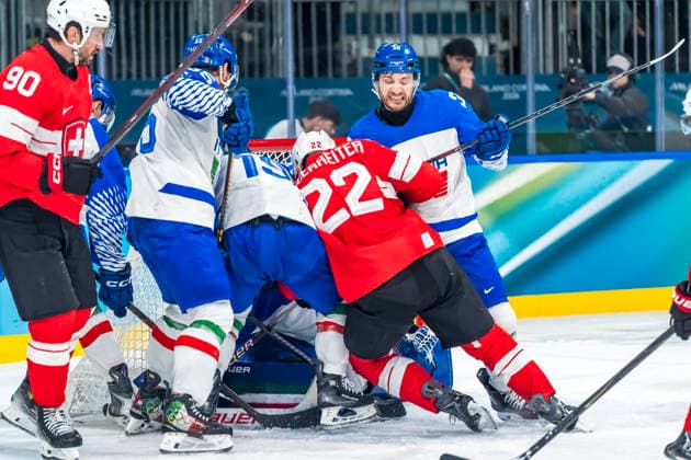 February 17, 2026, Milan, Lombardy, Italy: Team Switzerland plays against Team Italy in the qualification play off game at the Milano Rho Ice hockey, Eishockey Arena in MILAN, Italy during the 2026 Milano Cortina Winter Olympics. Team Switzerland defeats Italy 3:0 and heads to the quarterfinals against Team Finland. Milan Italy - ZUMAa161 20260217_oly_a161_154 Copyright: xWalterxG.xArcex