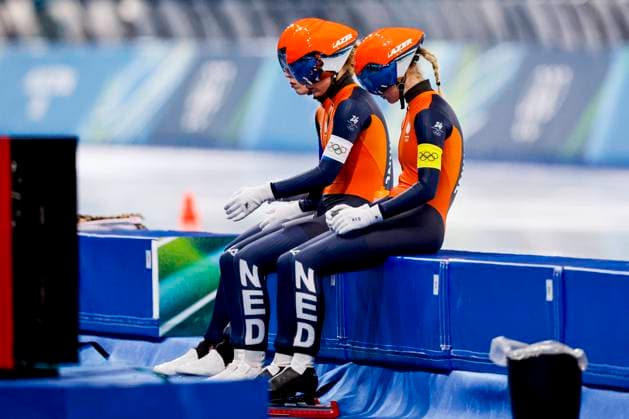 Antoinette Rijpma-De Jong of the Netherlands and Joy Beune of the Netherlands and Marijke Groenewoud of the Netherlands looks on before Women s Team Pursuit Semifinals, Milano Cortina 2026 Winter Olympics: Day 11, Speed skating, Eisschnelllauf - Milano Cortina 2026 Winter Olympics: Day 11, Milano Speed Skating Stadium, February 17, 2026, Milan, Italy.