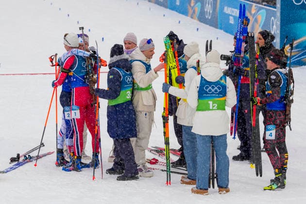 Winter Olympics in Milan Cortina 2026 Anterselva, Italy 20260217. Eric Perrot from France and Vetle Sjastad Christiansen from Norway during the men s 4 x 7.5 km relay in biathlon at the Winter Olympics in Milano Cortina 2026. Photo: Heiko Junge NTB Anterselva Italy EDITORIAL USE ONLY. RESTRICTED USE FOR BETTING COMPANIES Ref:_SPOZ8SA_cScUL4.jpg *** Winter Olympics in Milan Cortina 2026 Anterselva, Italy 20260217 Eric Perrot from France and Vetle Sjastad Christiansen from Norway during the men s 4 x 7 5 km relay in biathlon at the Winter Olympics in Milano Cortina 2026 Photo Heiko Junge NTB Anterselva Italy EDITORIAL USE ONLY RESTRICTED USE FOR BETTING COMPANIES  Copyright: xHeikoxJungex xNTBx